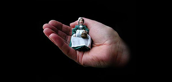 1:24 scale - kate pinsent dolls house figure